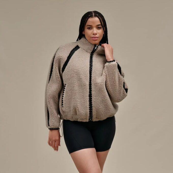 Chaqueta Nikia Crochet UGGfluff Chaqueta Nikia Crochet UGGfluff