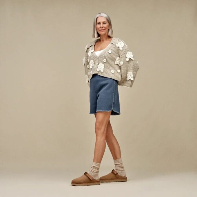 Goldenstar Clog