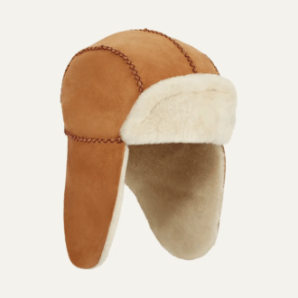 Gorro de piel de oveja con costura
