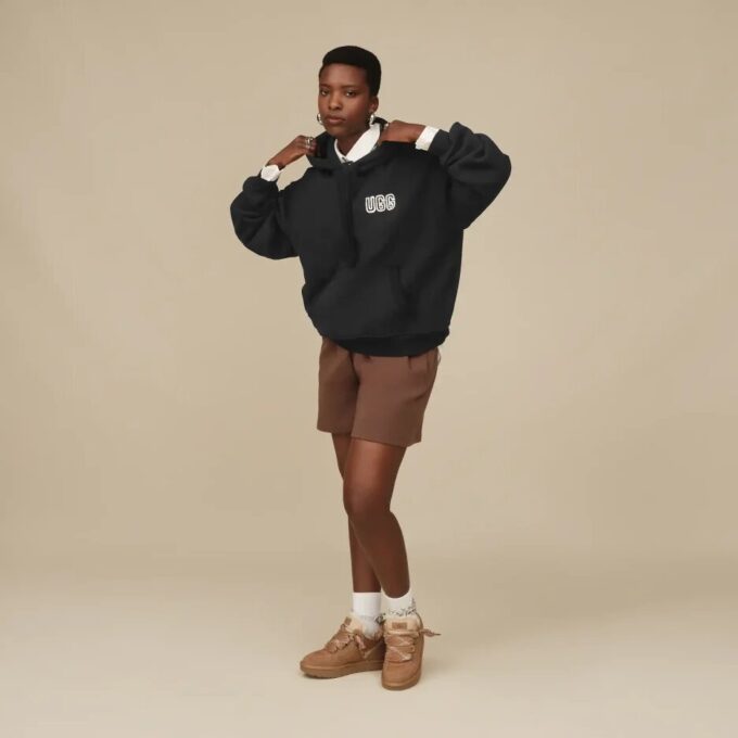 Sudadera con capucha y logotipo UGG Sudadera con capucha y logotipo UGG