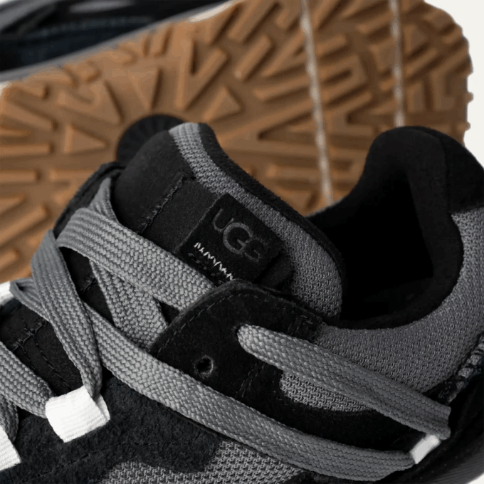 UGG RetroFi Low UGG RetroFi Low